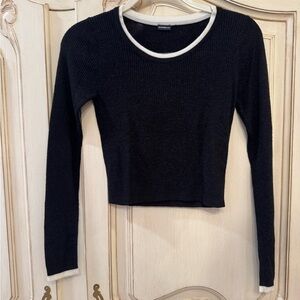 Brandy Melville Light Cropped Sweater